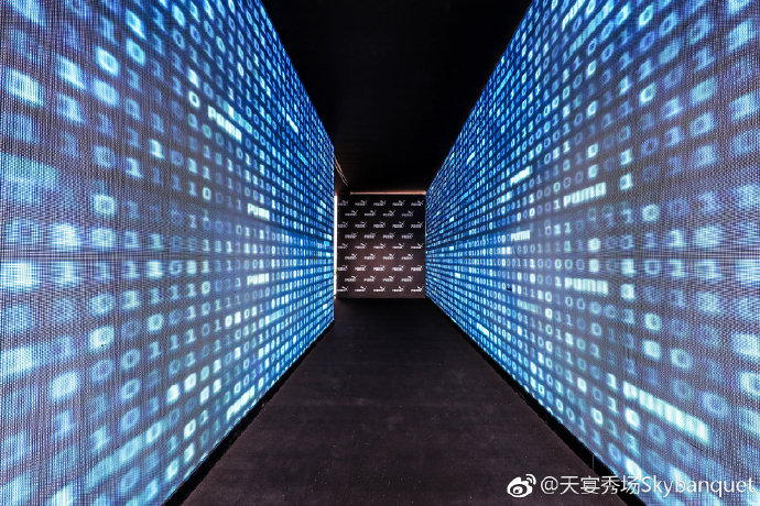 新與舊的視覺沖勁~上海天宴秀場會場預(yù)定 - 第7張 - 會展活動策劃CCASY.COM 新與舊的視覺沖勁~上海天宴秀場會場預(yù)定 - 第7張