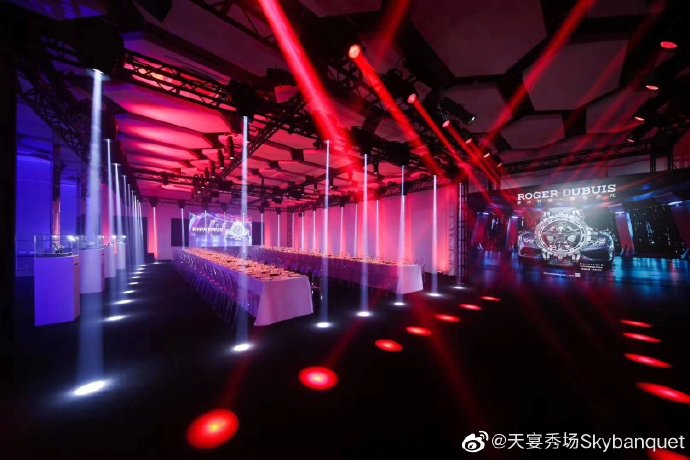 新與舊的視覺沖勁~上海天宴秀場會場預(yù)定 - 第9張 - 會展活動策劃CCASY.COM 新與舊的視覺沖勁~上海天宴秀場會場預(yù)定 - 第9張