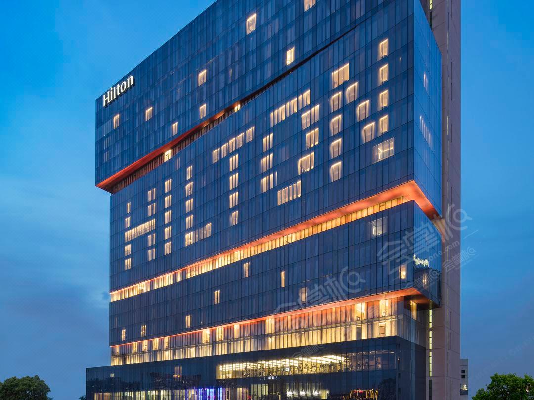 廣州百人優質年會場地推薦--廣州天河新天希爾頓酒店