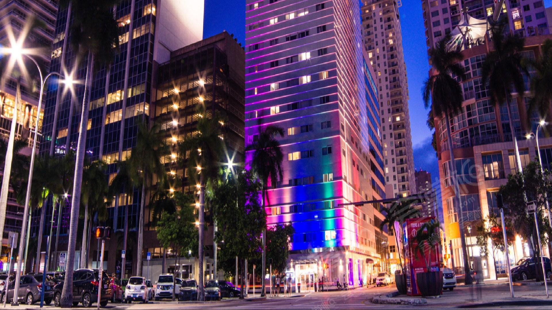迈阿密66人工作总结会场地推荐：YVE Hotel Miami