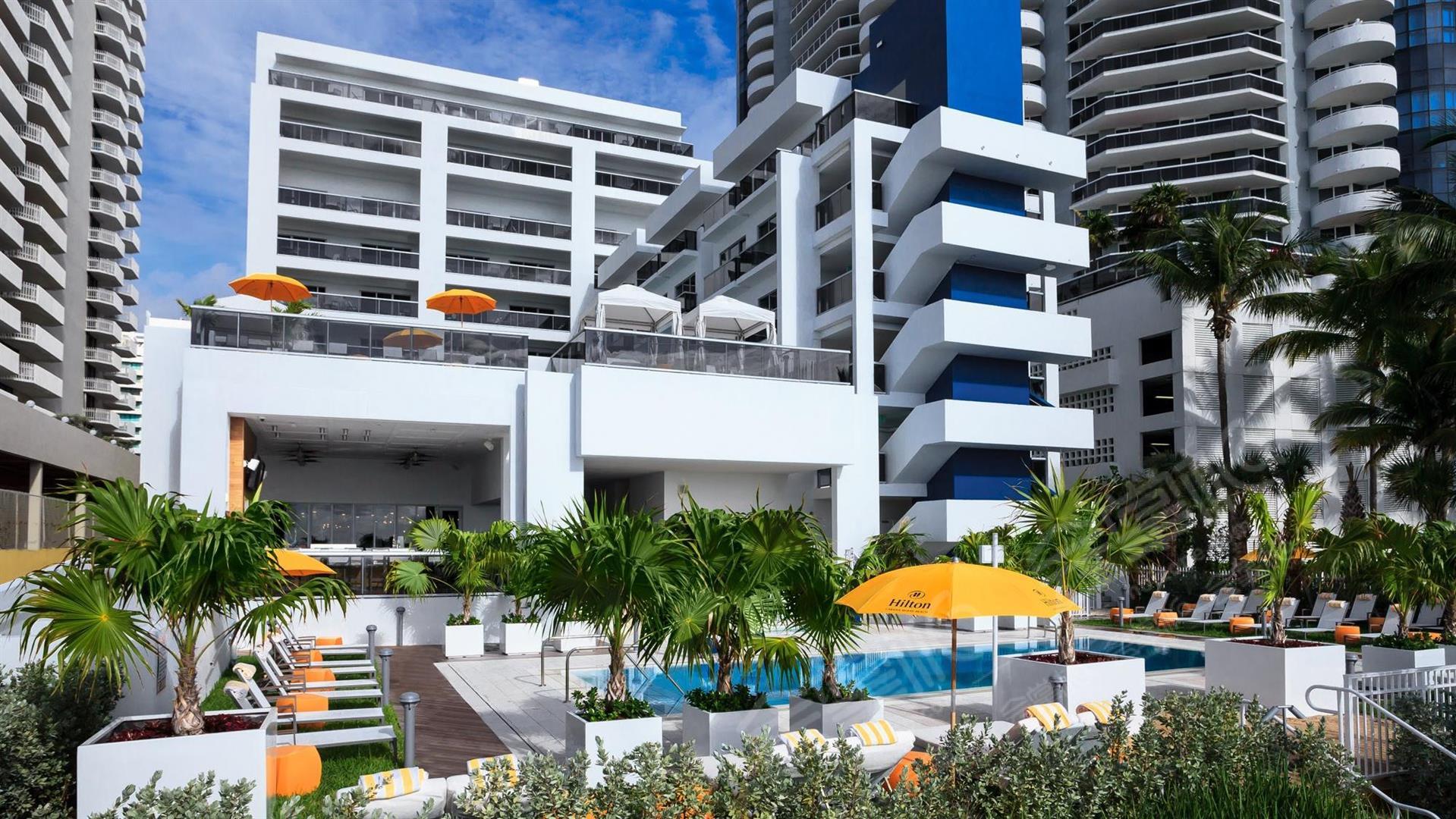 迈阿密70人五星级酒店推荐：Hilton Cabana Miami Beach