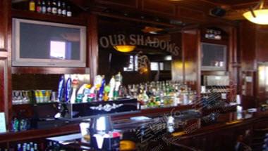 芝加哥活动场地推荐：Four Shadows Tavern & Grill