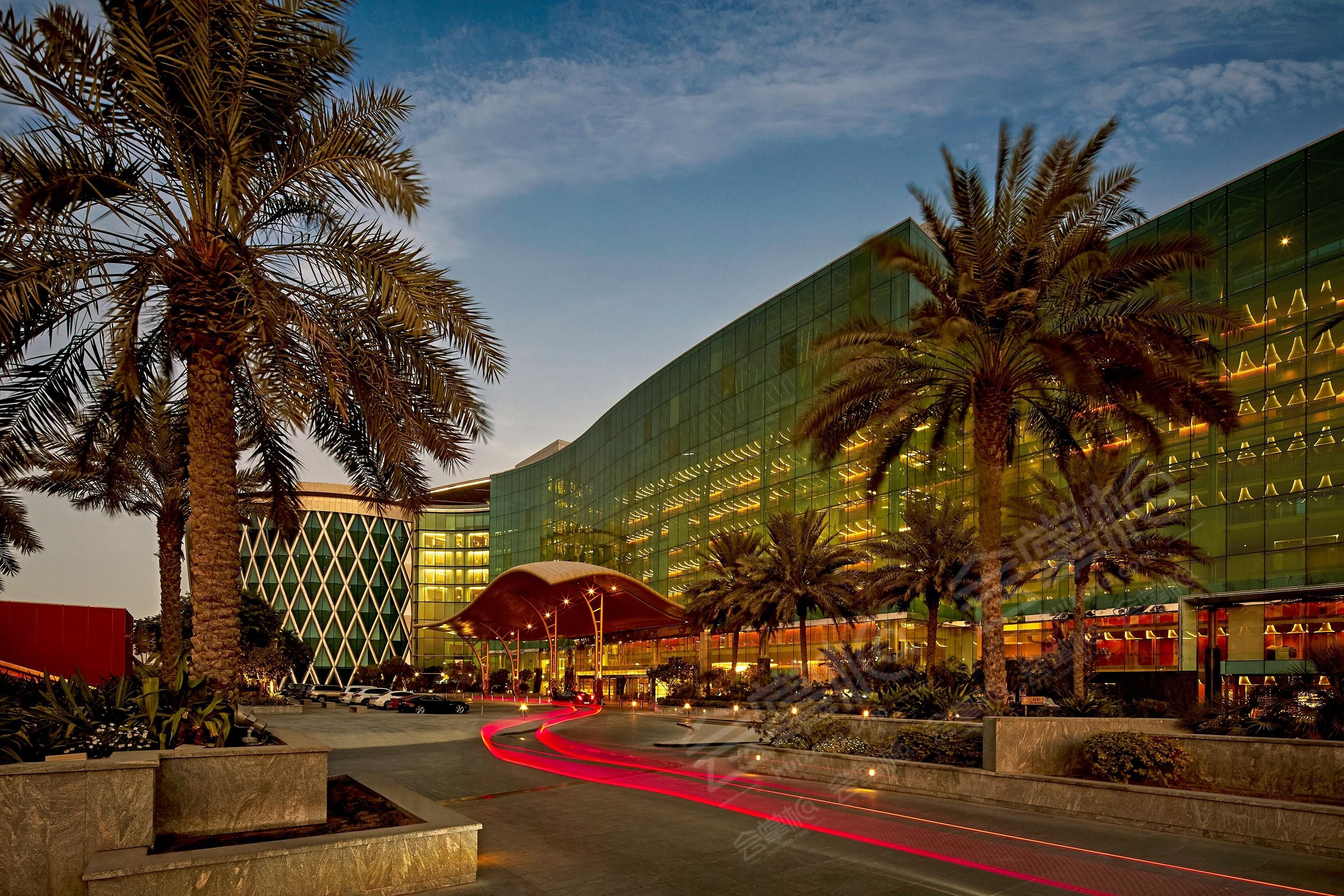 迪拜2000人活动场地推荐：The Meydan Hotel Dubai