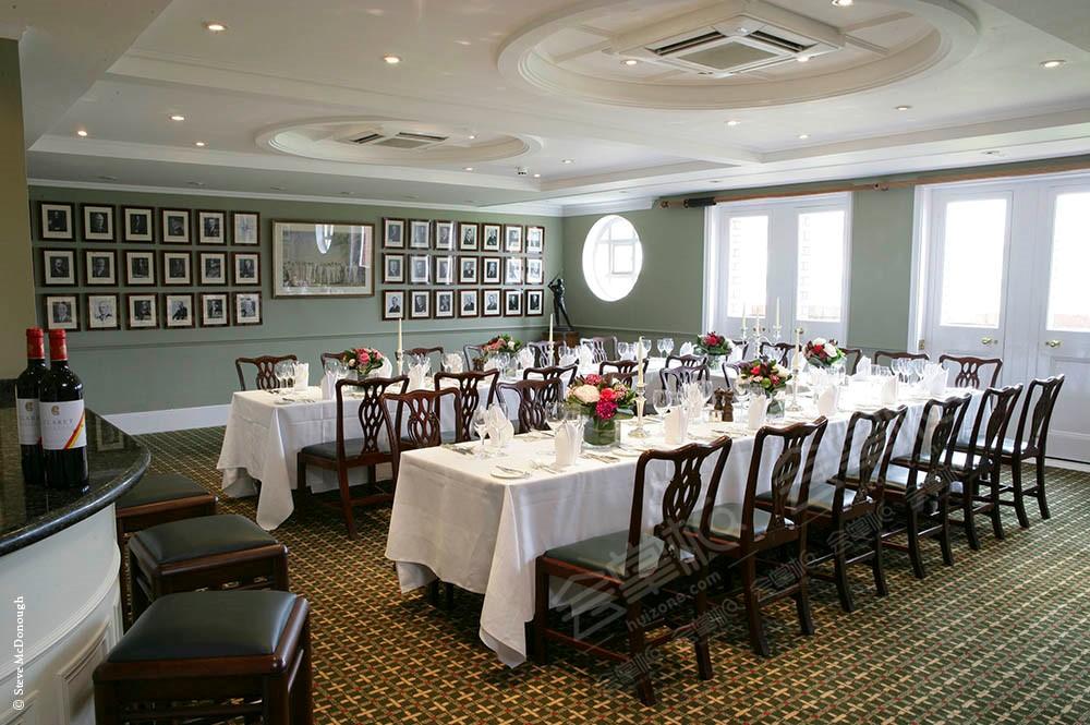 Committee Dining Room