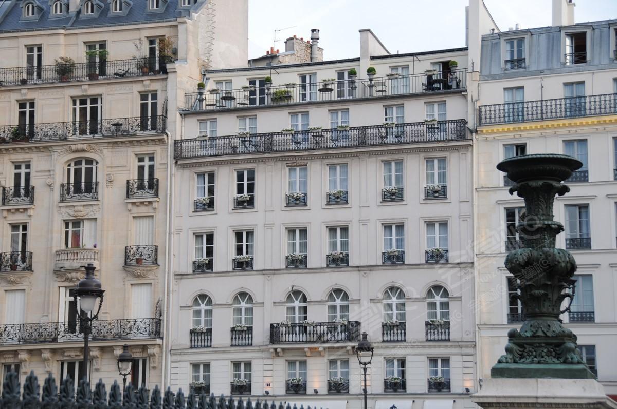 巴黎工作总结会场地推荐：Des Grands Hommes Hotel