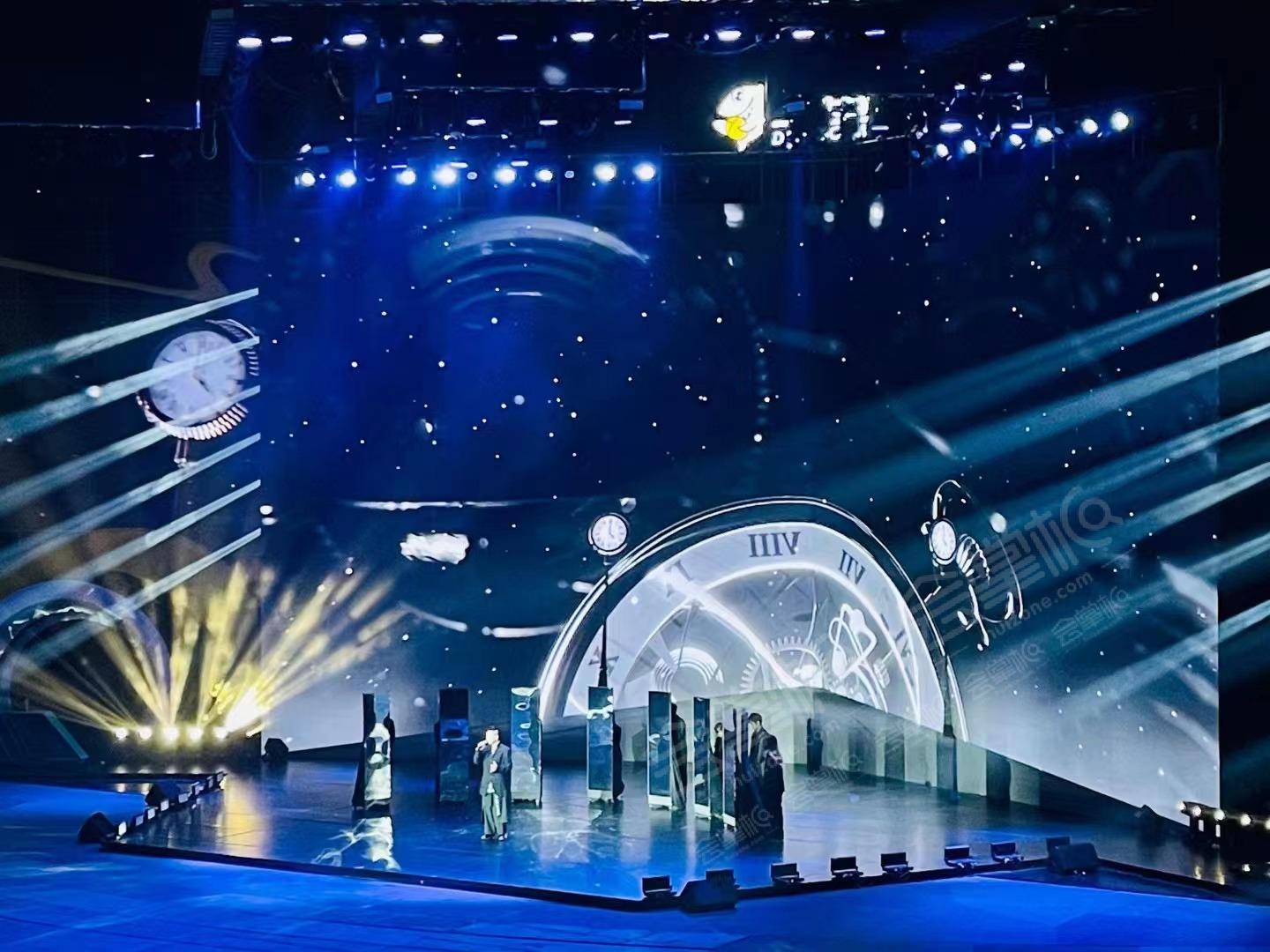 鱼乐盛典9周年斗鱼年度颁奖典礼在汉秀剧场盛大举办