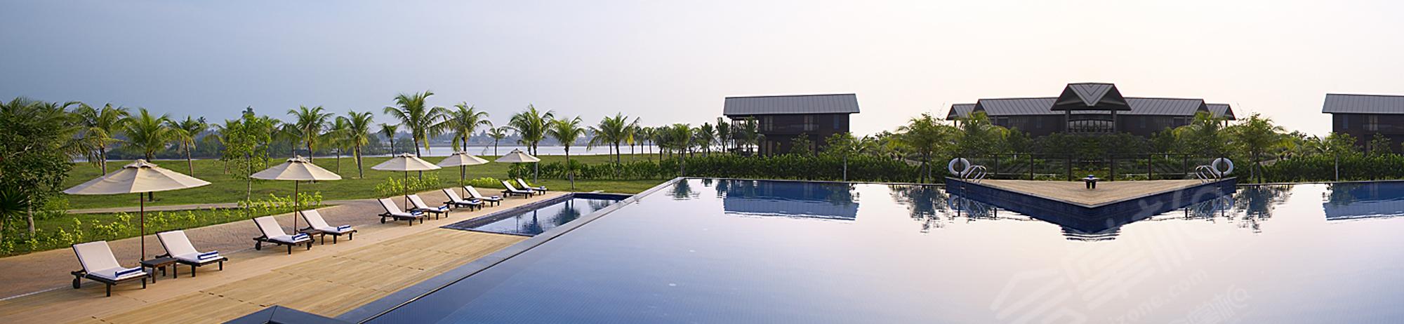 登嘉楼四星级酒店最大容纳200人的会议场地|鲁容码头及度假酒店(Duyong Marina & Resort)的价格与联系方式