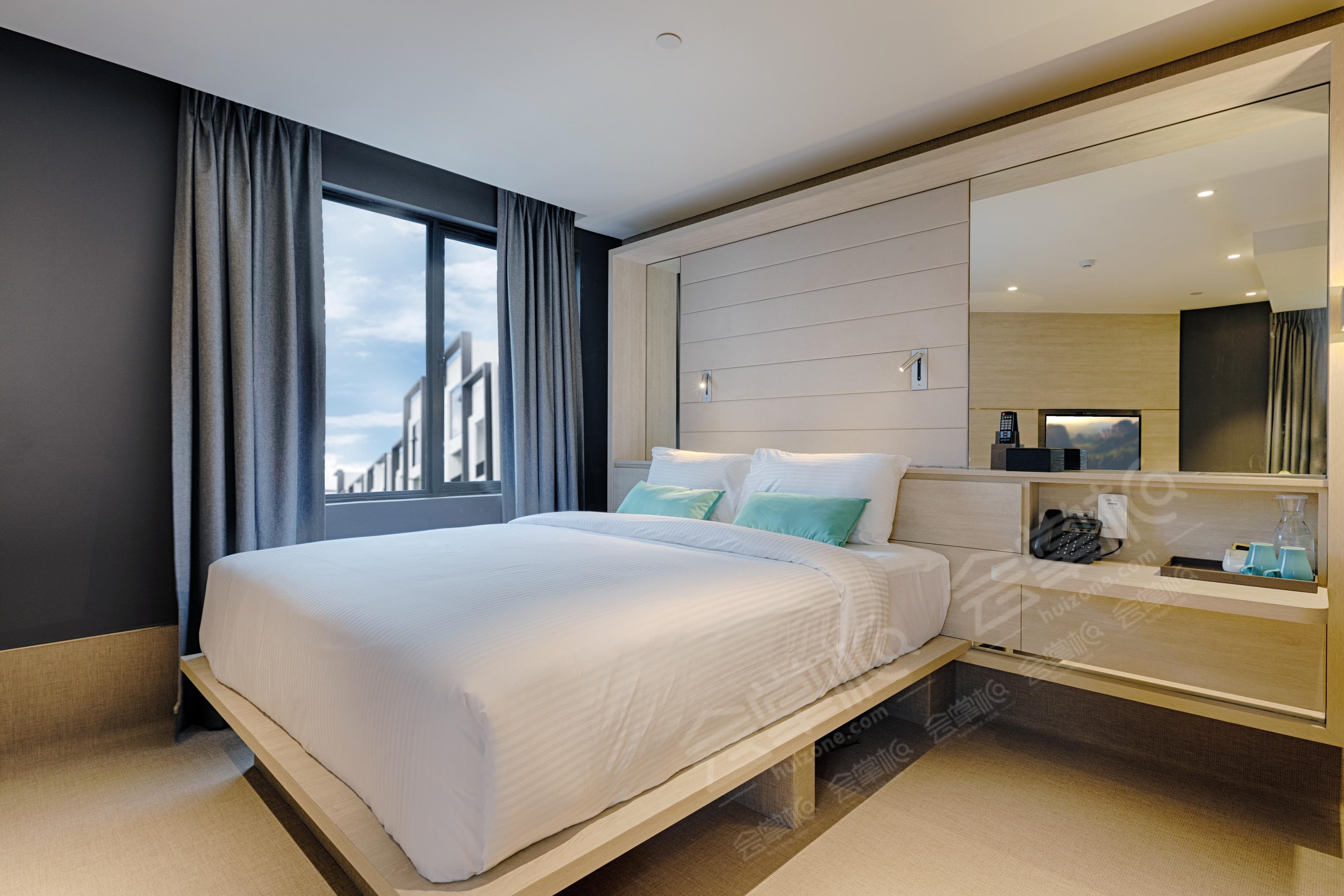 槟城四星级酒店最大容纳200人的会议场地|上屋青年旅馆(The Upper House Hotel)的价格与联系方式