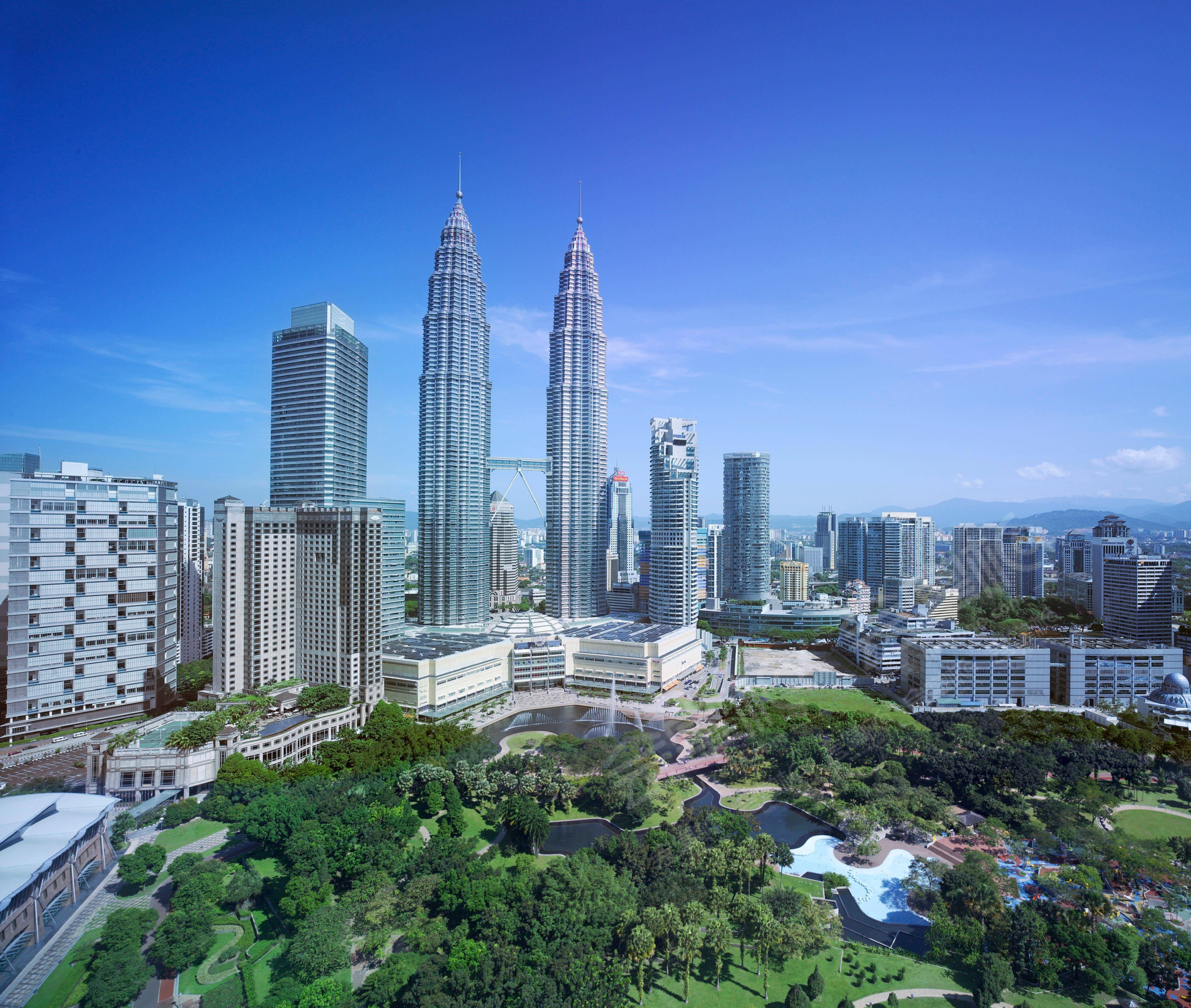 吉隆坡五星级酒店最大容纳400人的会议场地|吉隆坡盛贸饭店(Traders Hotel Kuala Lumpur)的价格与联系方式