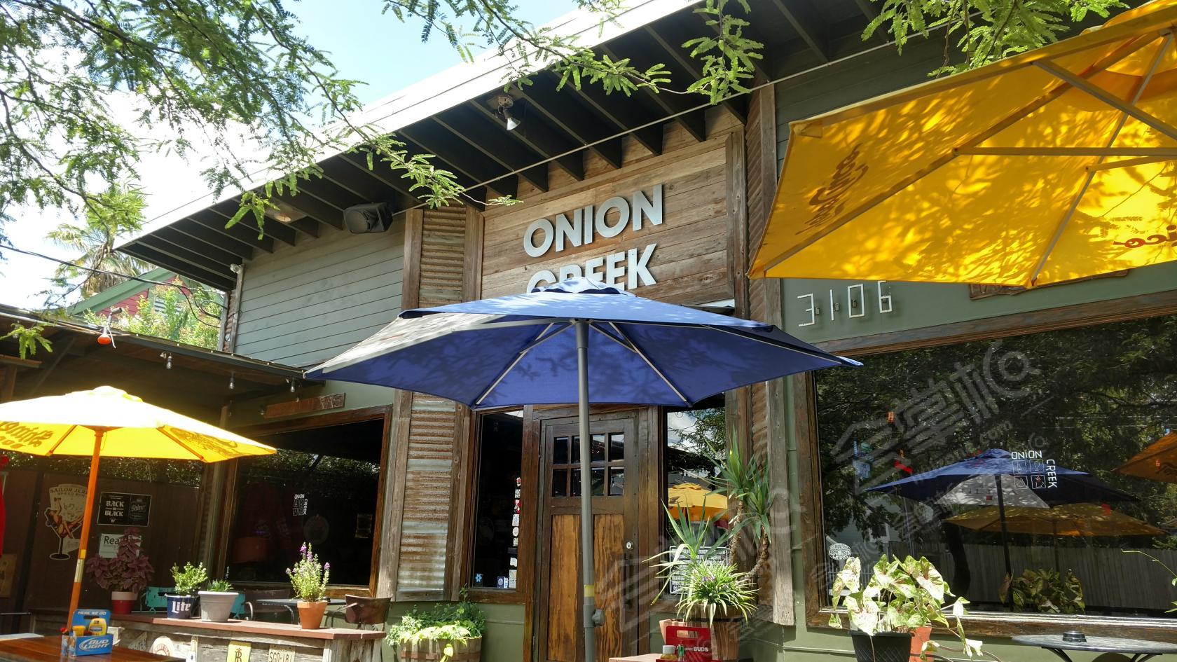 Onion Creek Coffee House, Bar and Lounge