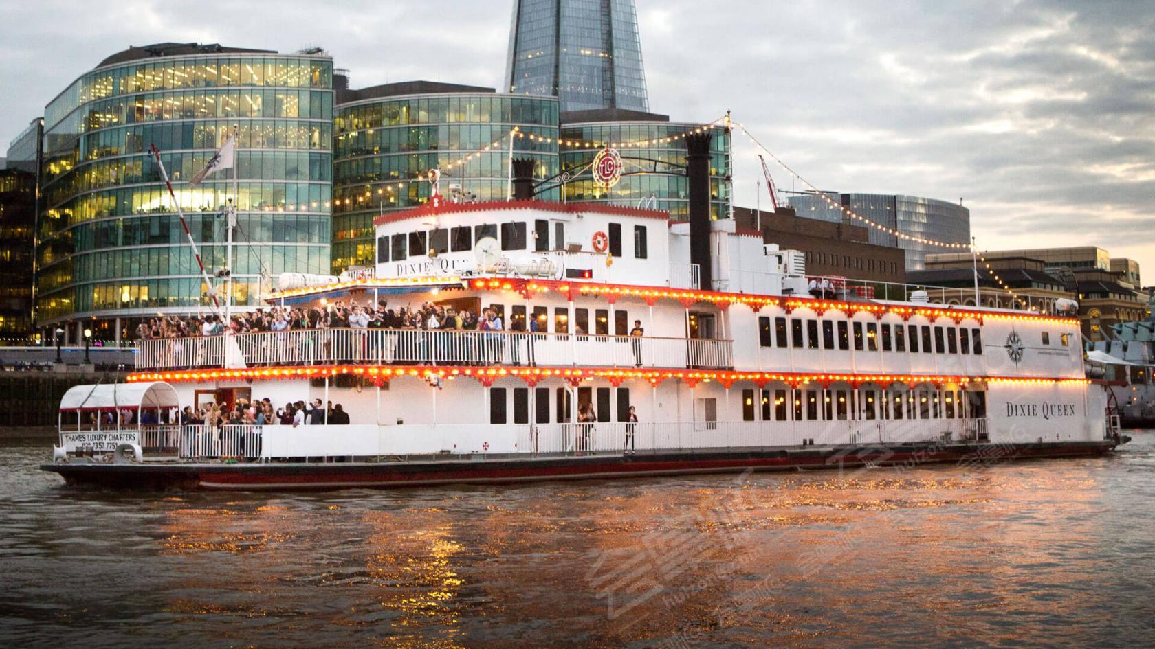 Dixie Queen – Thames Luxury Charters