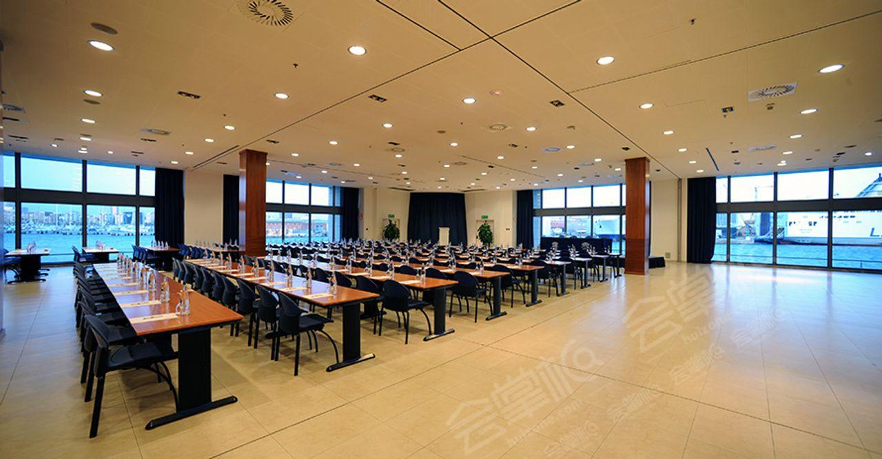 Port Vell 700 m² meeting room