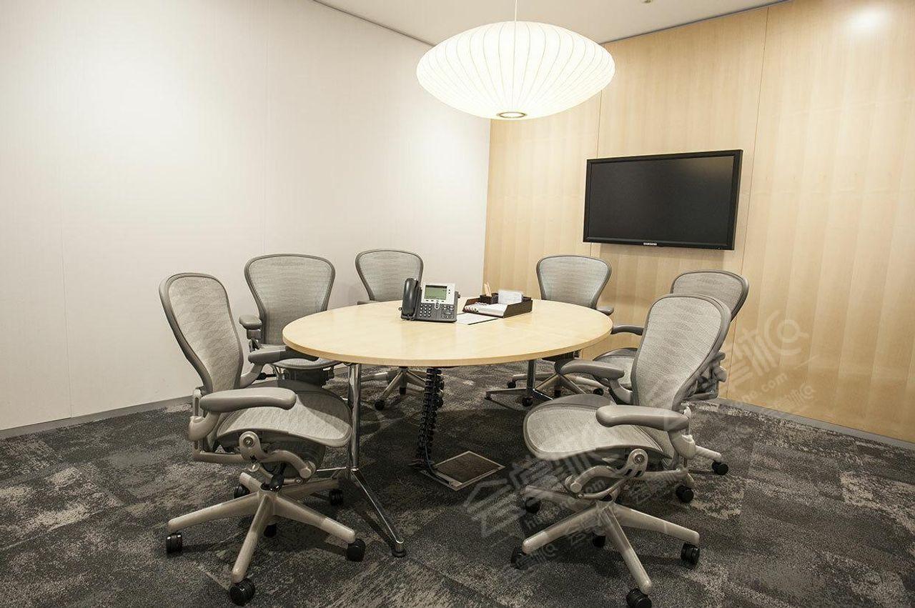 Meeting Room 26C