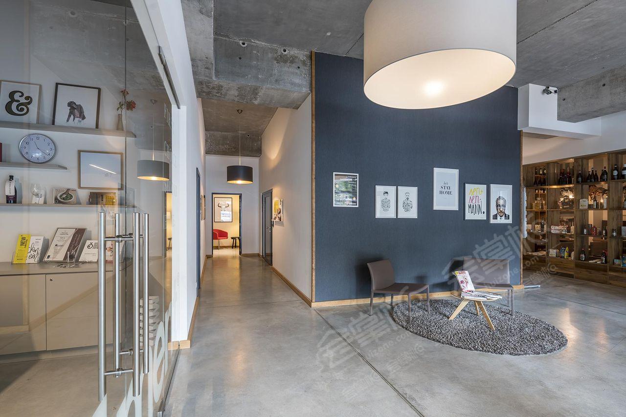 CoWorking Space S