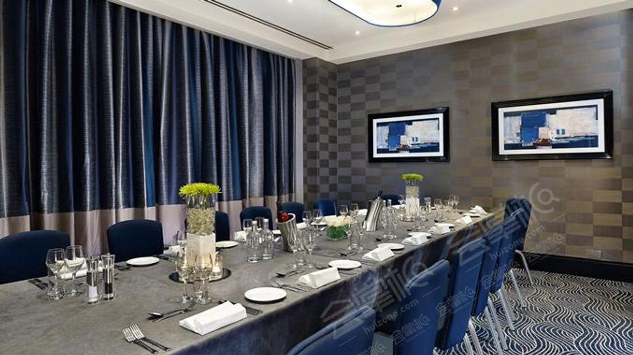 Double Tree by Hilton London Victoria