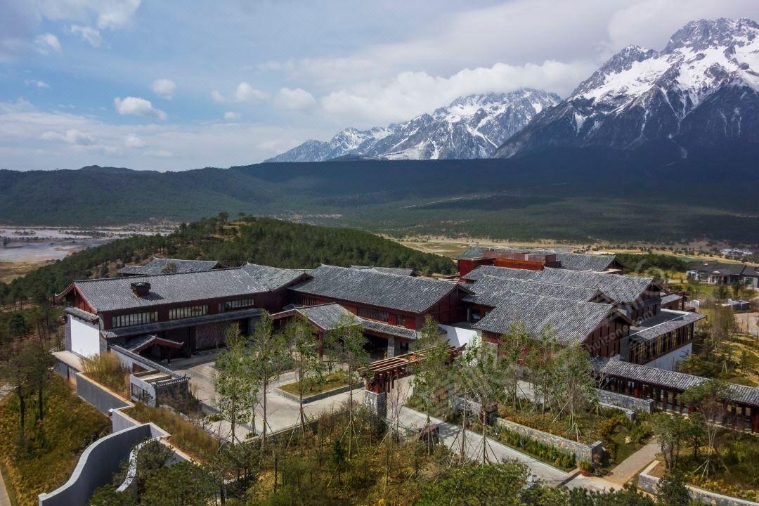 麗江金茂璞修雪山酒店酒店外部