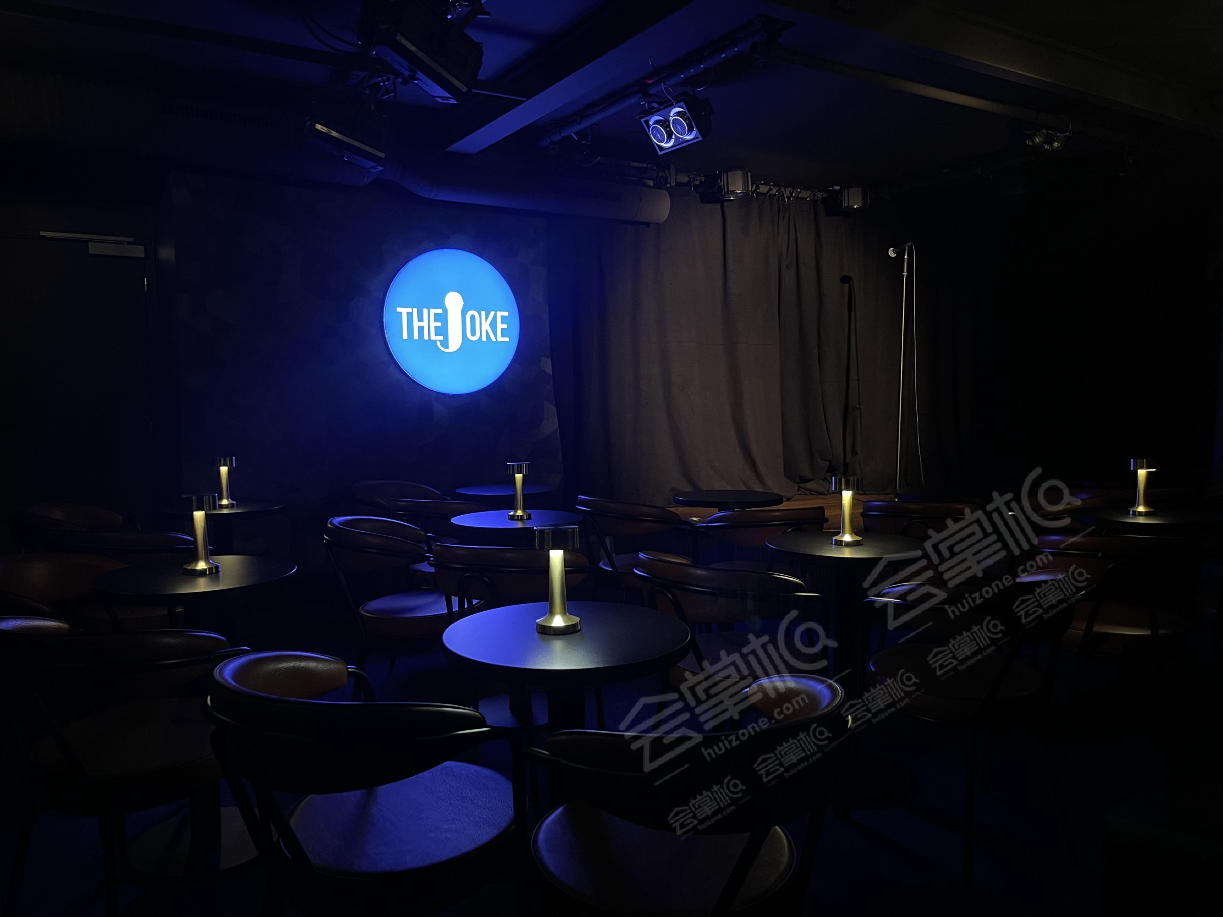 Salle de spectacle avec bar à louer en plein cœur de Paris