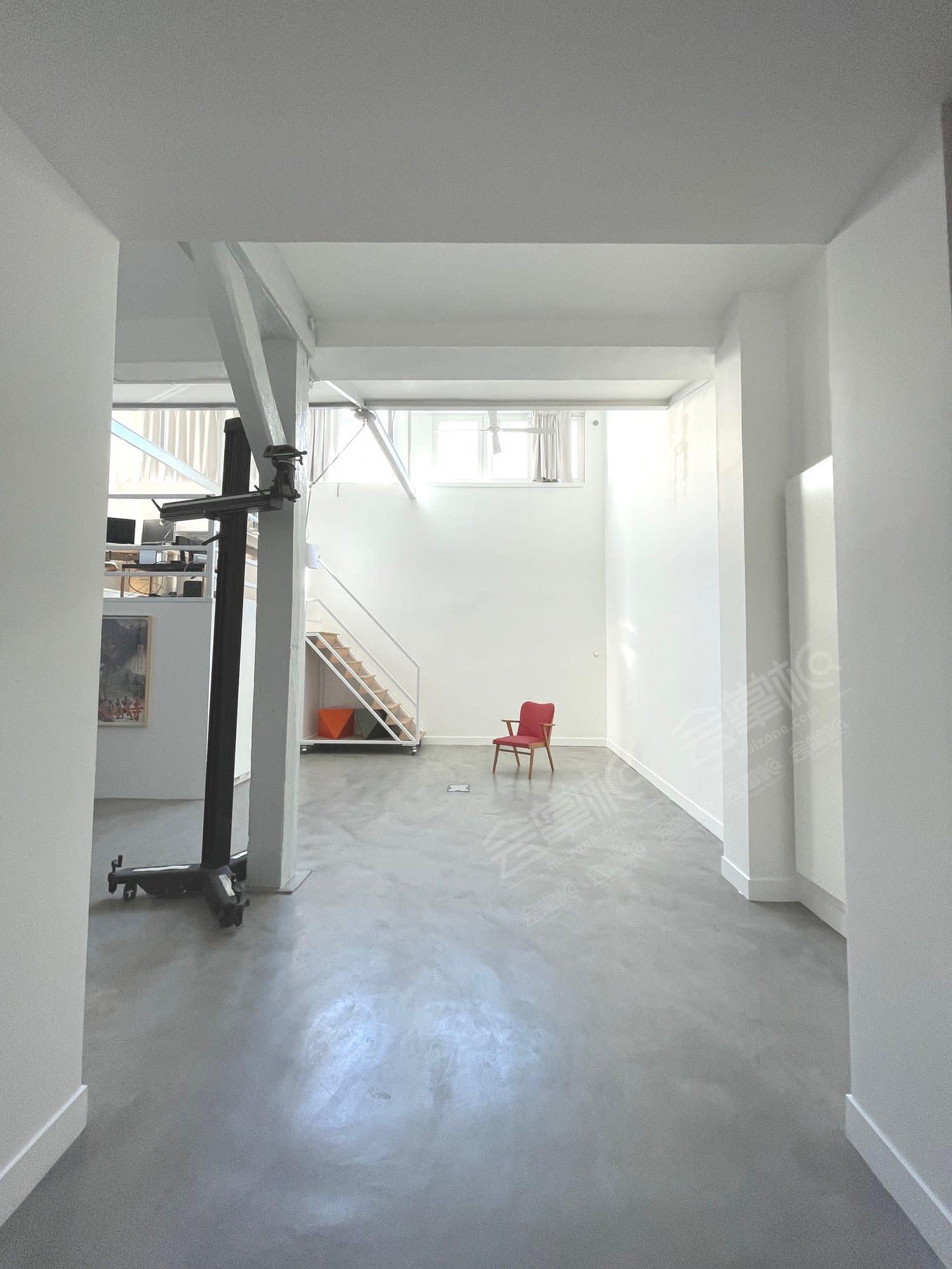 Espace showroom, studio photo, vidéo, galerie, événementiel dans le 10ème arrondissement