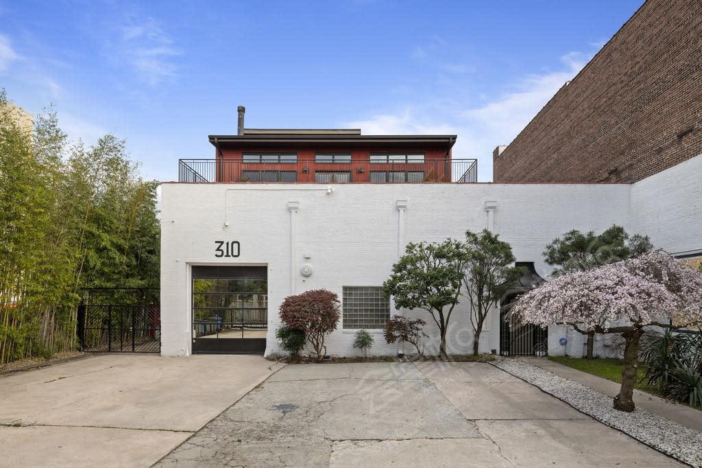 Spacious Event Space and Rooftop Terrace, Multipurpose Venue, Film and Photography Studio in Castleberry Hills