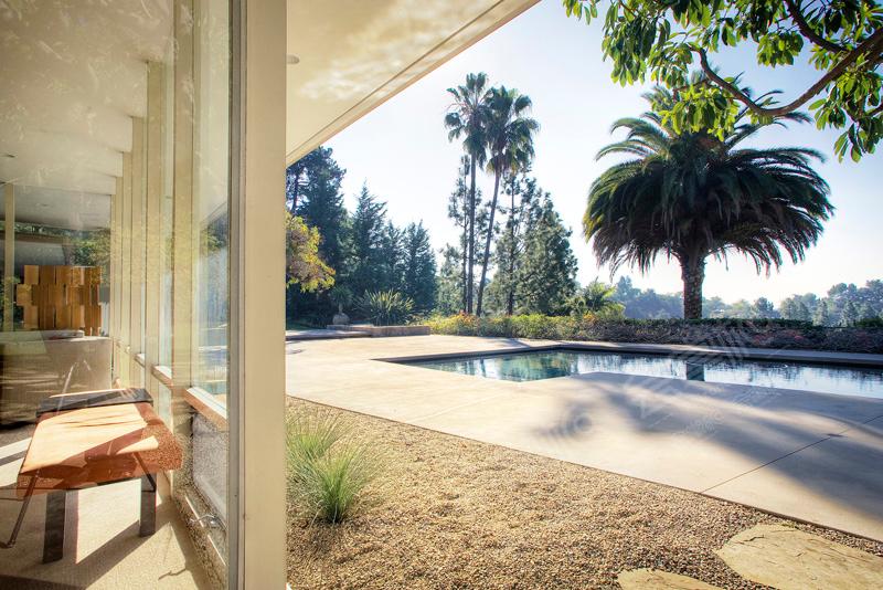 Large Mid Century Modern Home in Beverly Hills for Shoots and Events