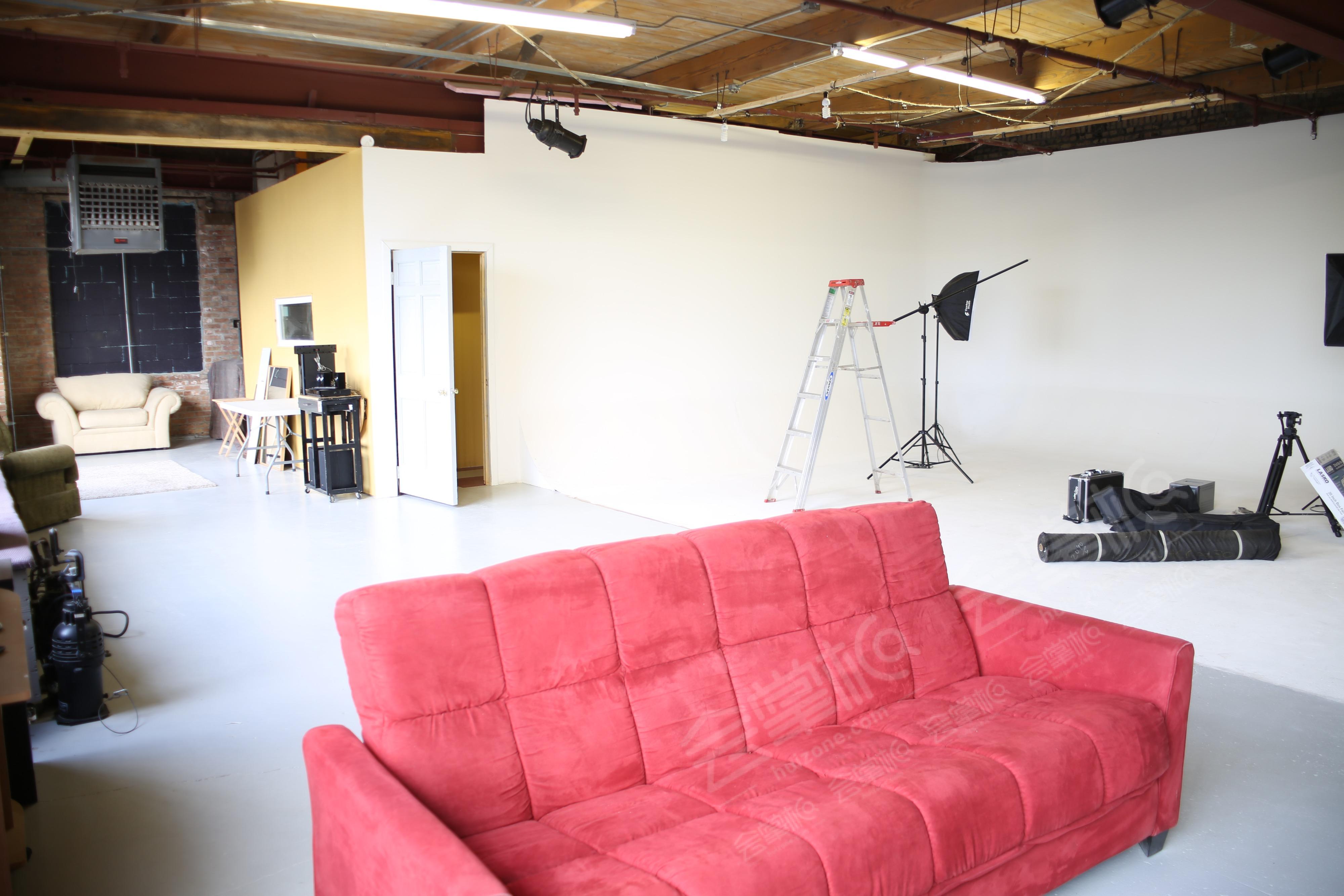 Photography and Video Loft Studio with Great Natural Lighting