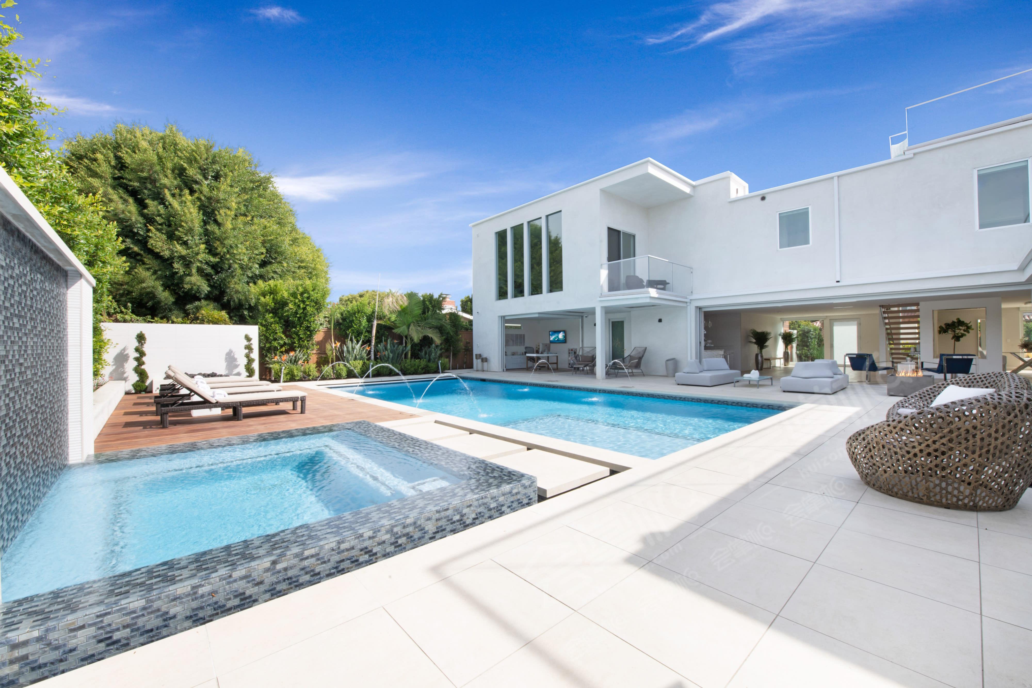 Pool Rental at Modern Newport Beach Home