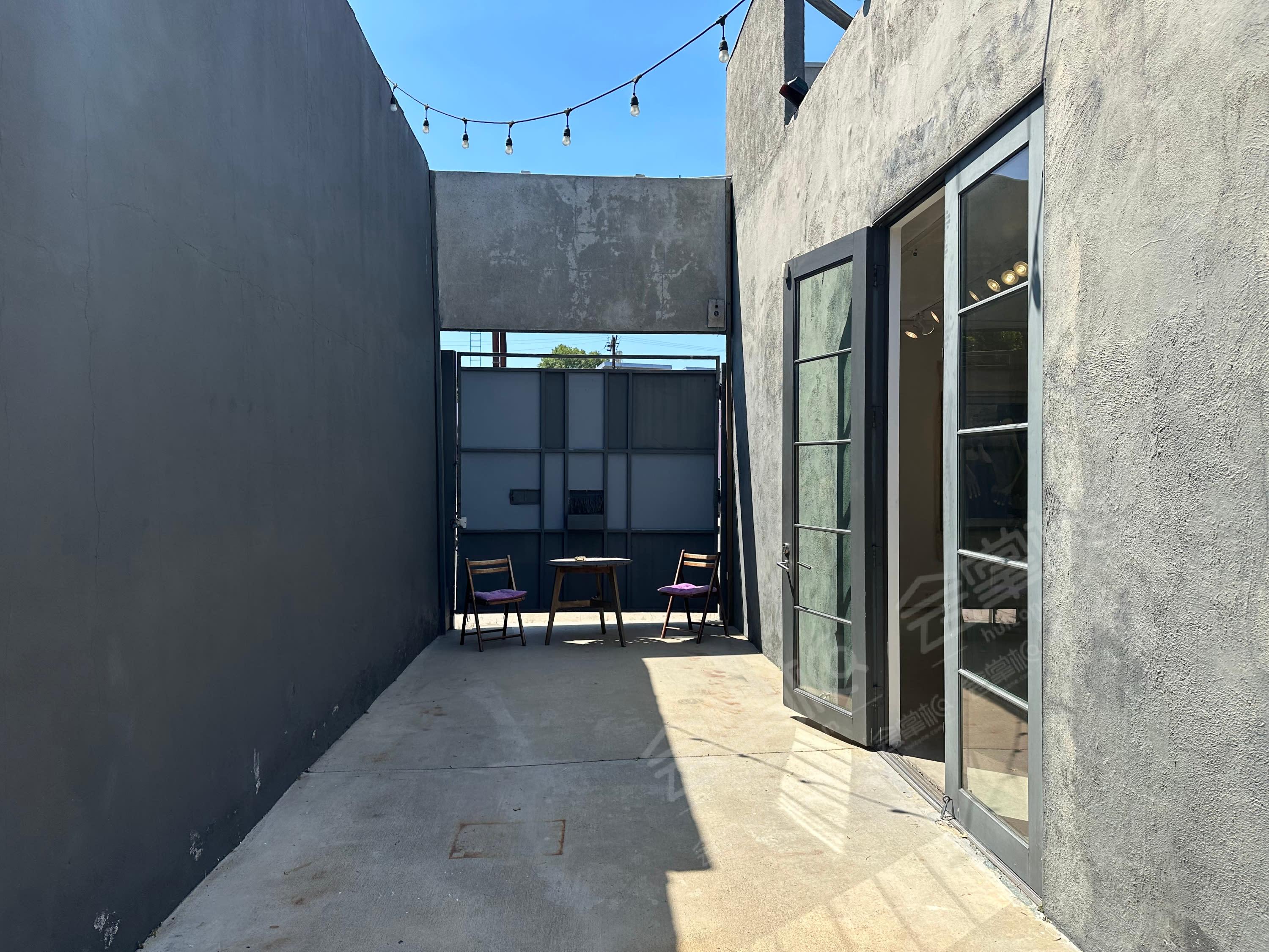 Westside Gallery with Private Patio