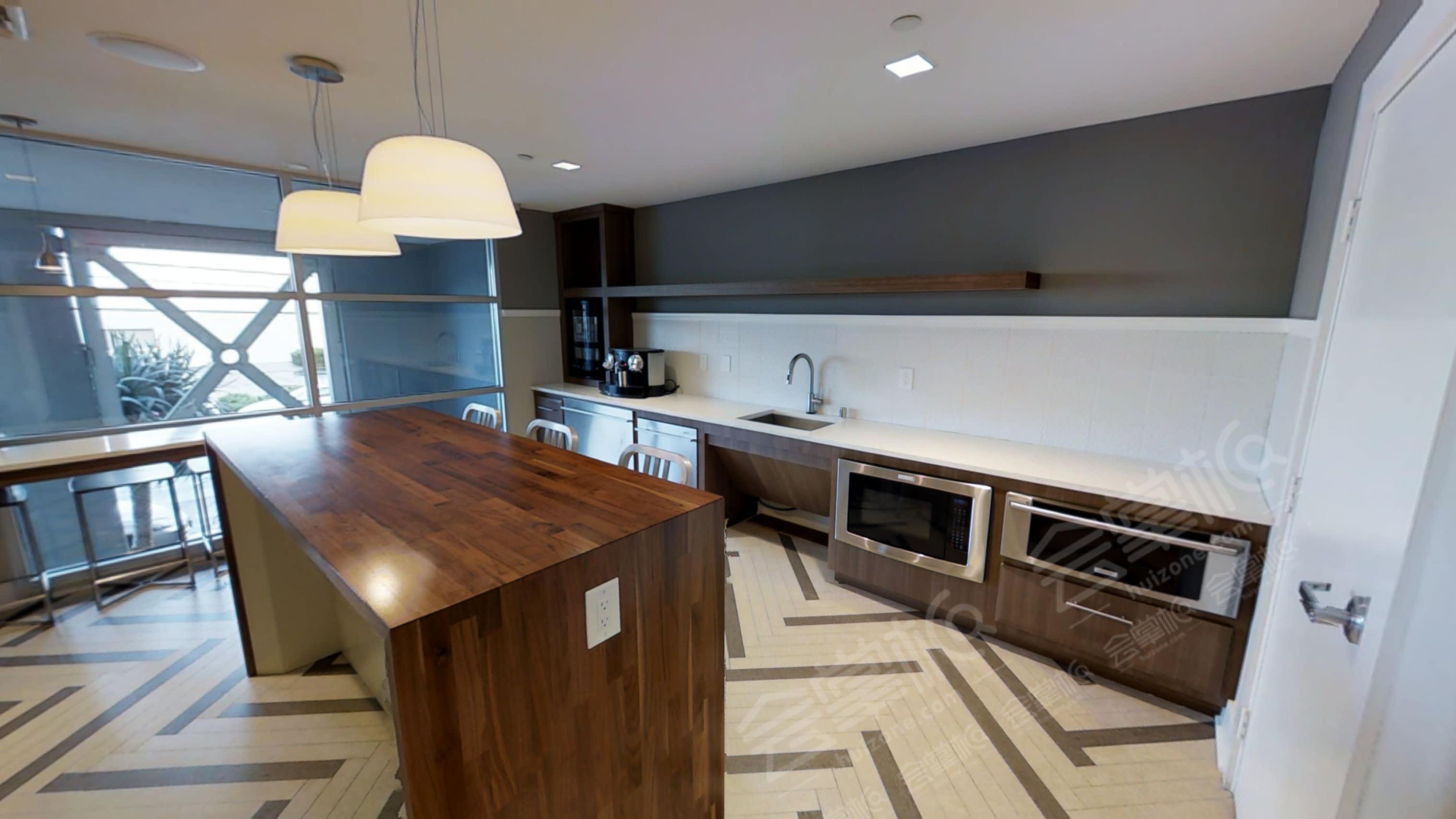 Sleek Lounge with Pool Table & Open Kitchenette, Great for Entertaining!