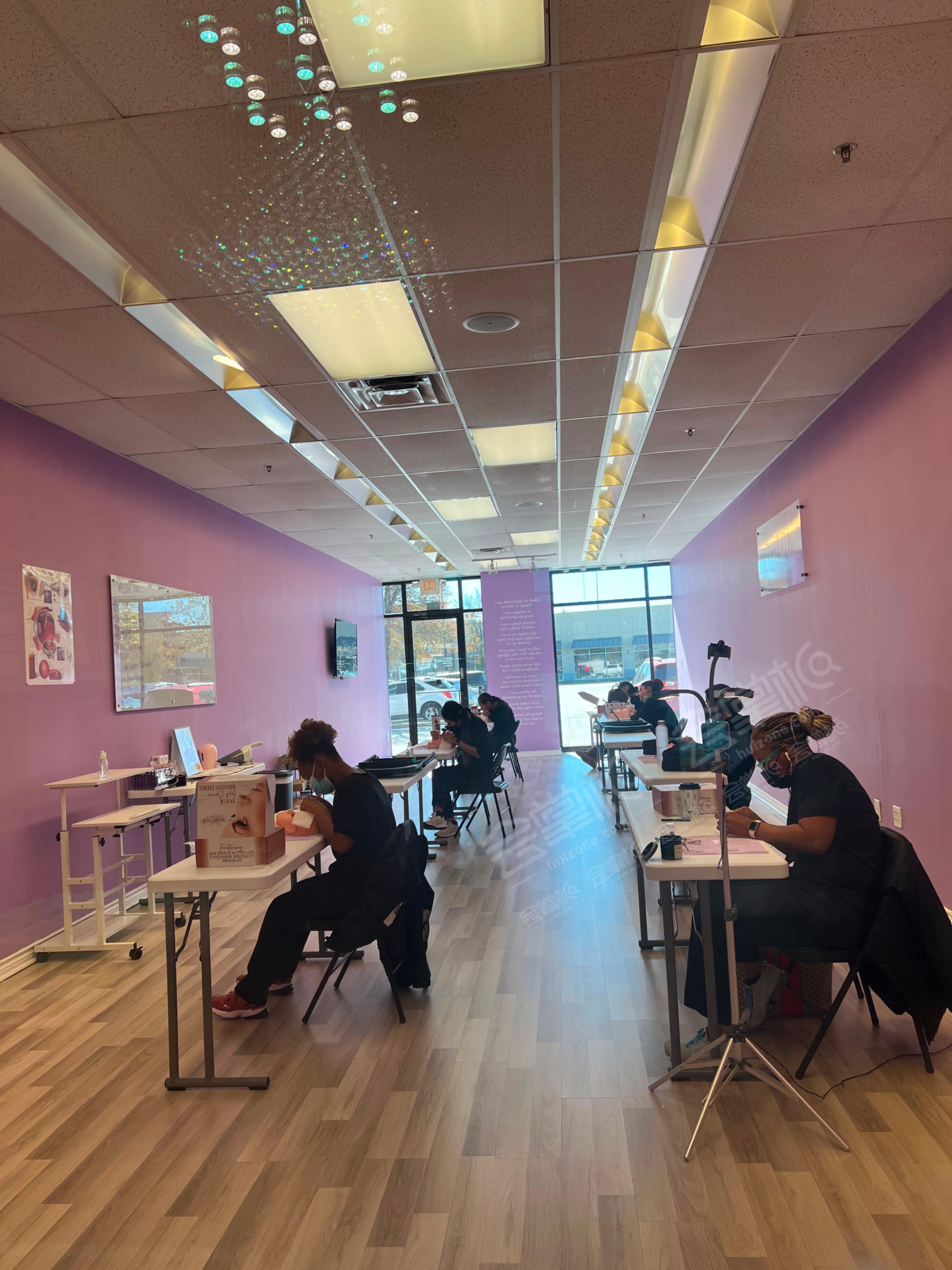 Houston’s Cosmetic Training Space