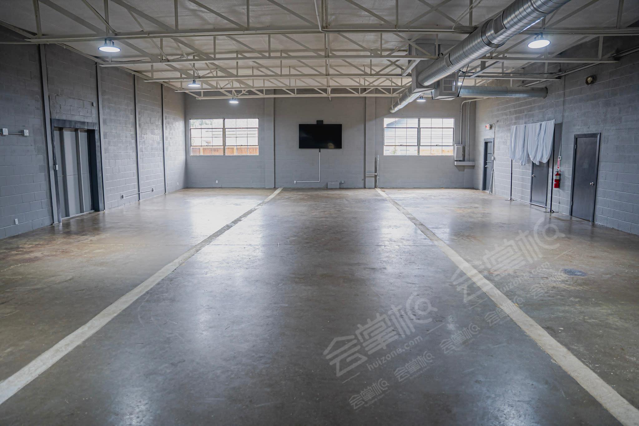 Downtown Industrial Studio with Natural Light