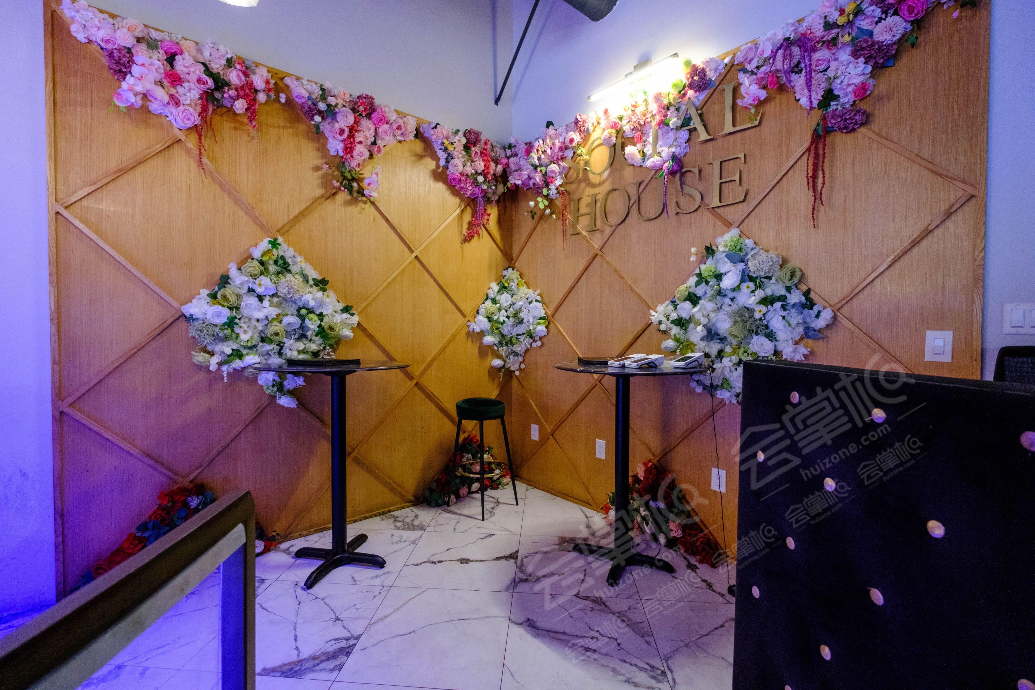 River Oaks Upscale Lounge with Beautiful Flower Walls
