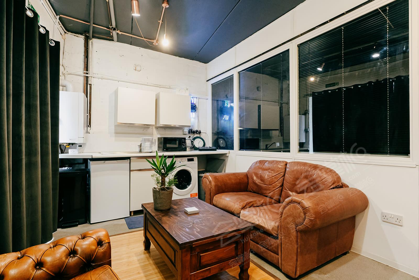 Quirky and Unusual Basement Studios in Central London