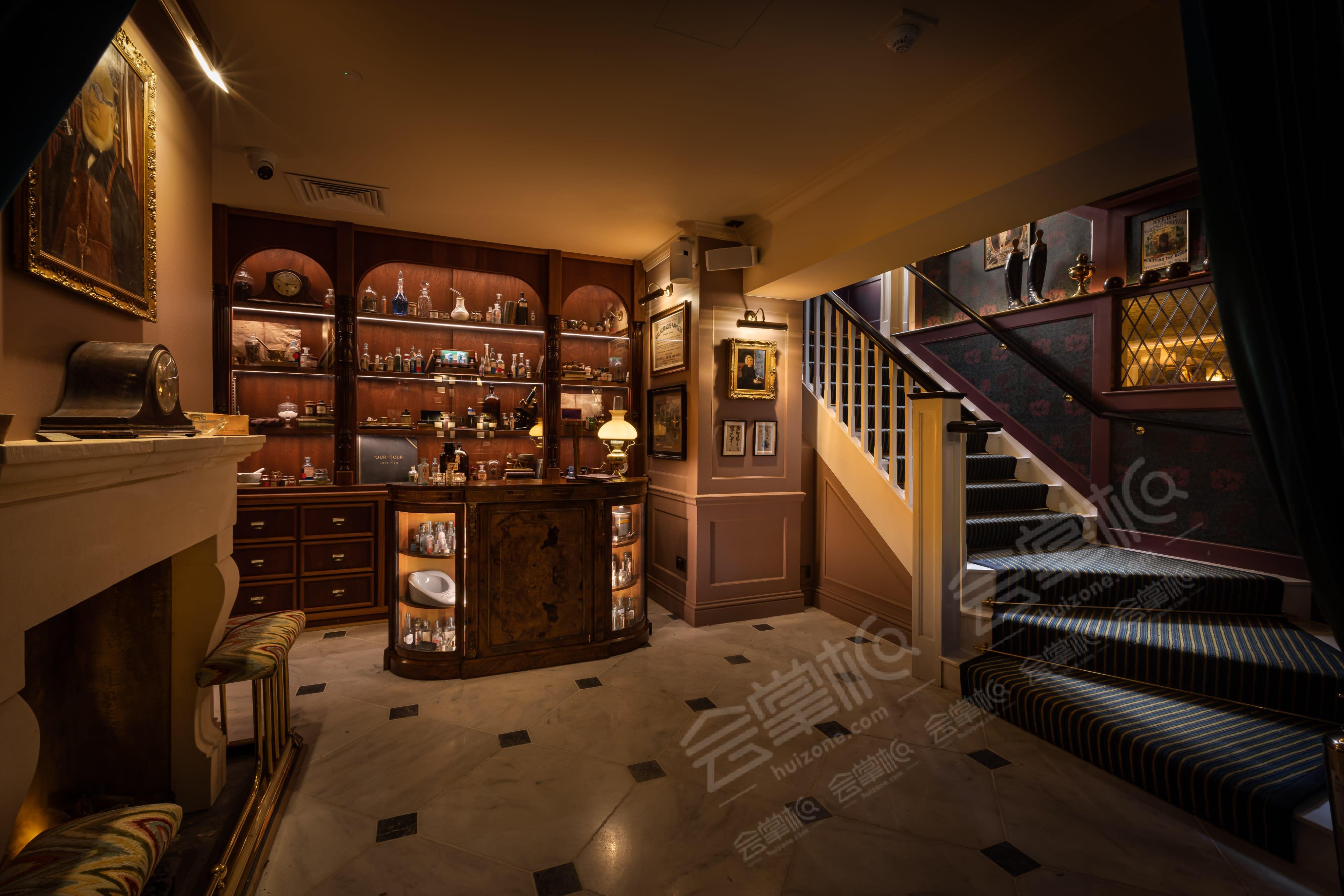 Elegant Apothecary and Bar in Mayfair - minimum spend applies