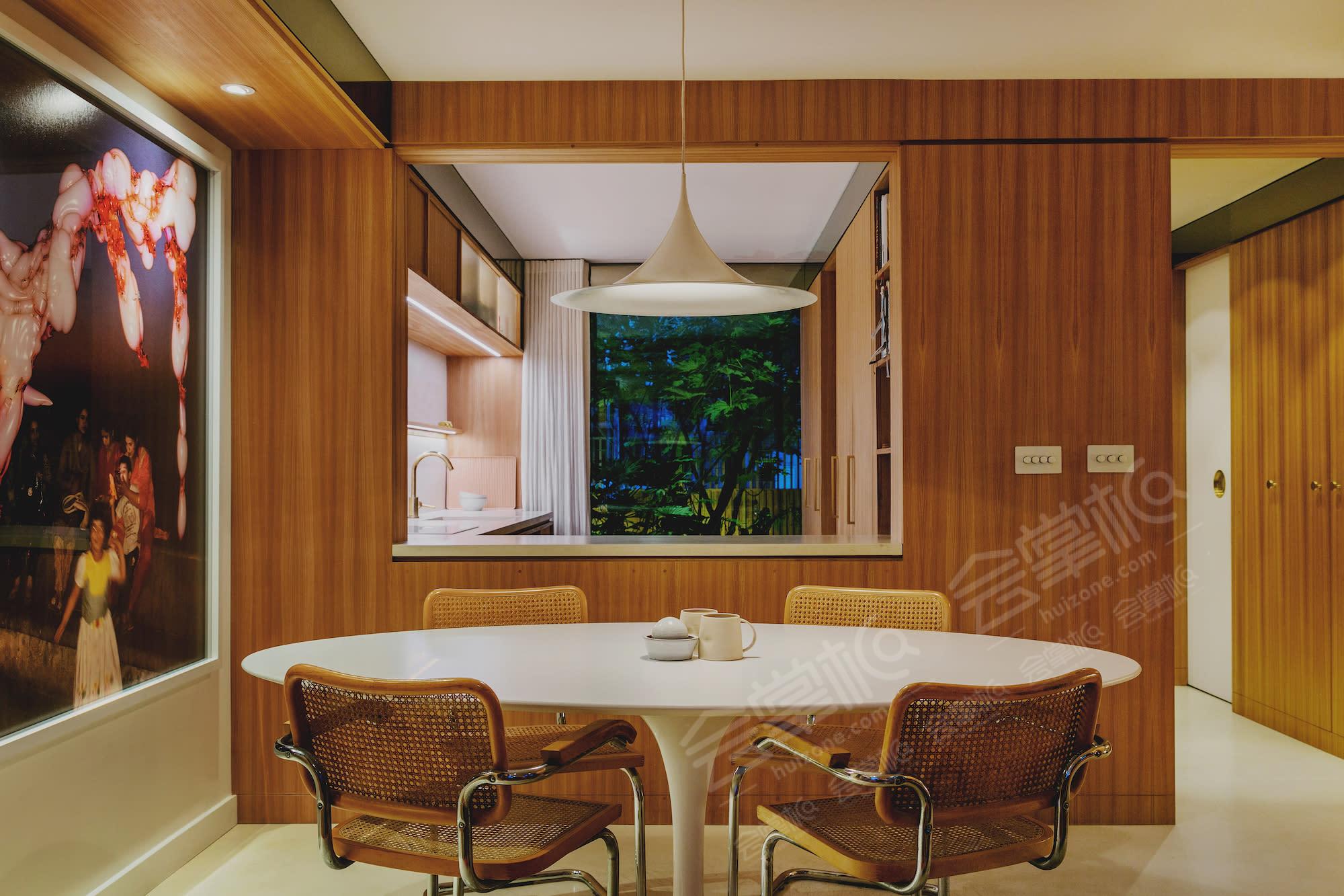 Mid-Century Californian Inspired London House 1950s, 60s, 70s, Modern