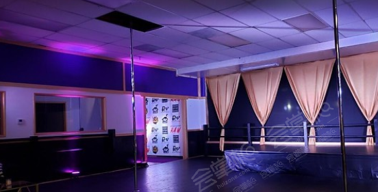 Expansive Studio Perfect for Private Events and Productions
