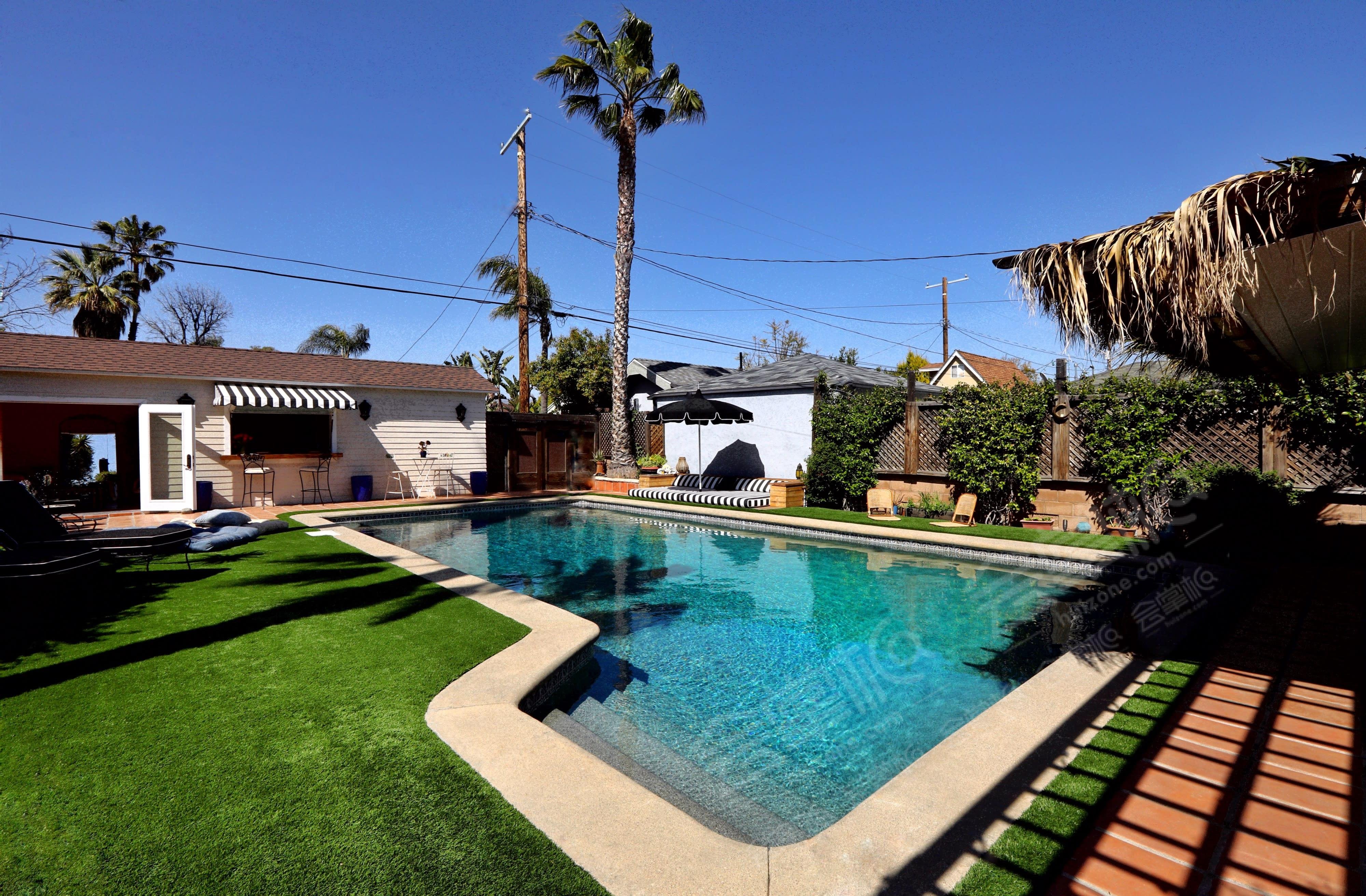 Jungalow Oasis Home w/ Large Private Pool & Casita! ** DISCOUNTED PRICE THROUGH JUNE!