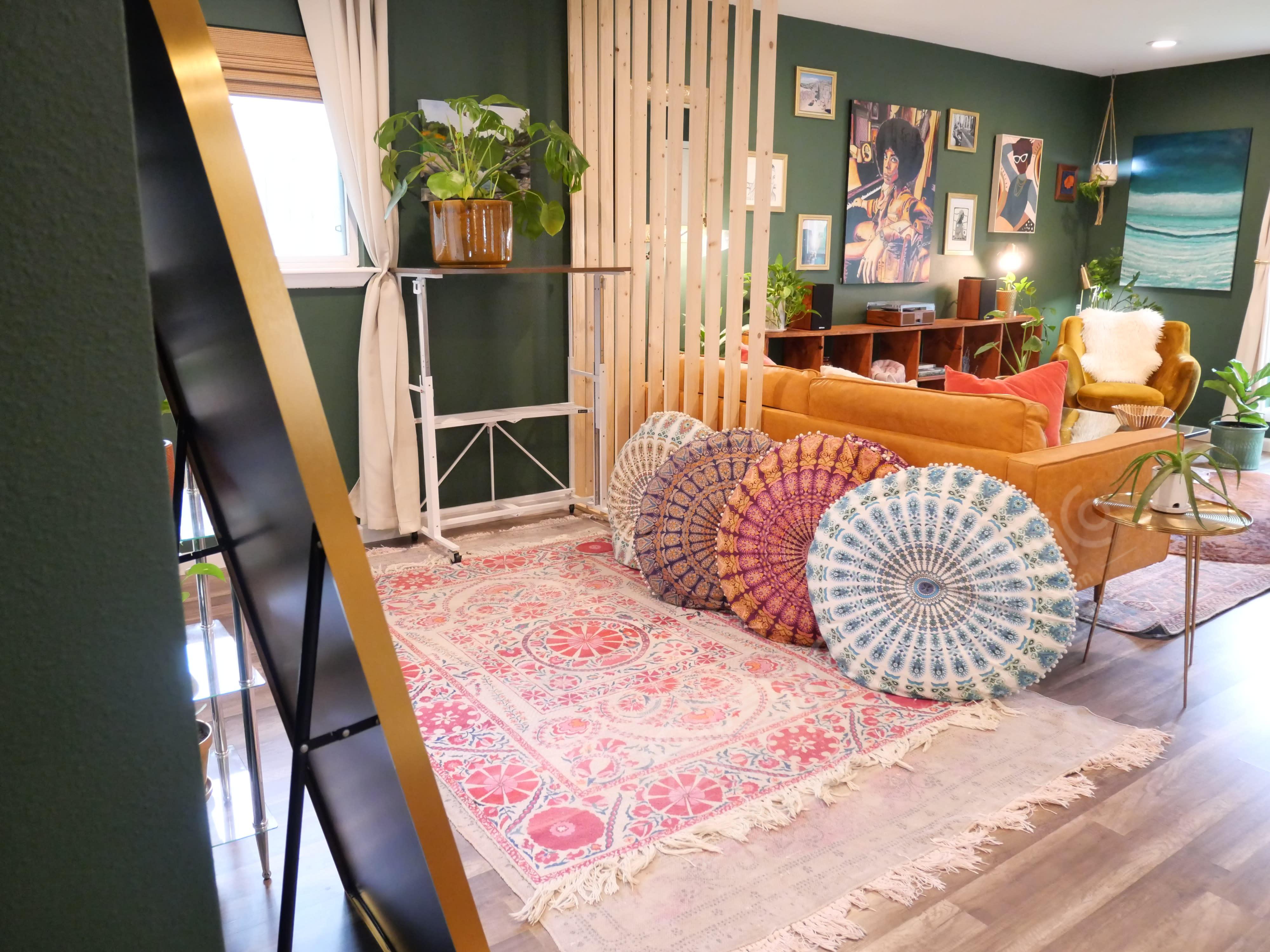 Colorfully Design Artistic Home | Perfect for Small Events