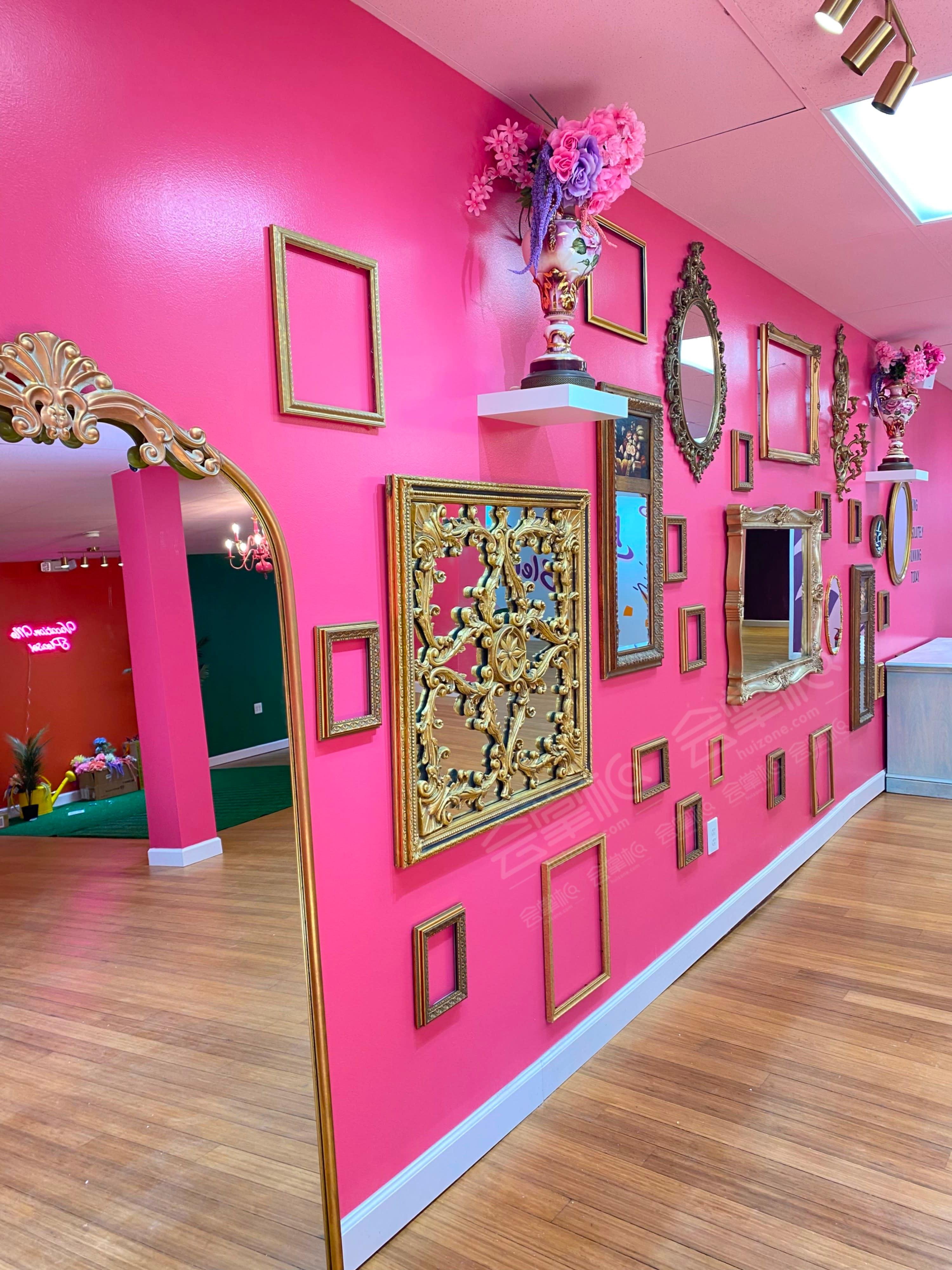 The Pink Art Gallery