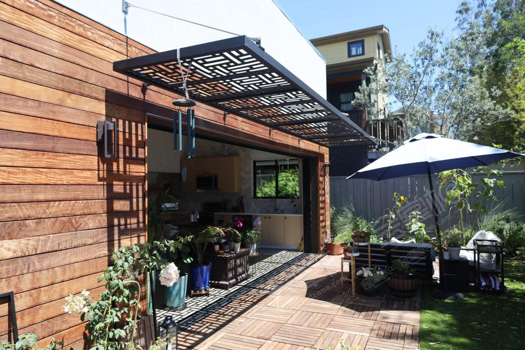 Jewel-Box Modern Home with Private Yard