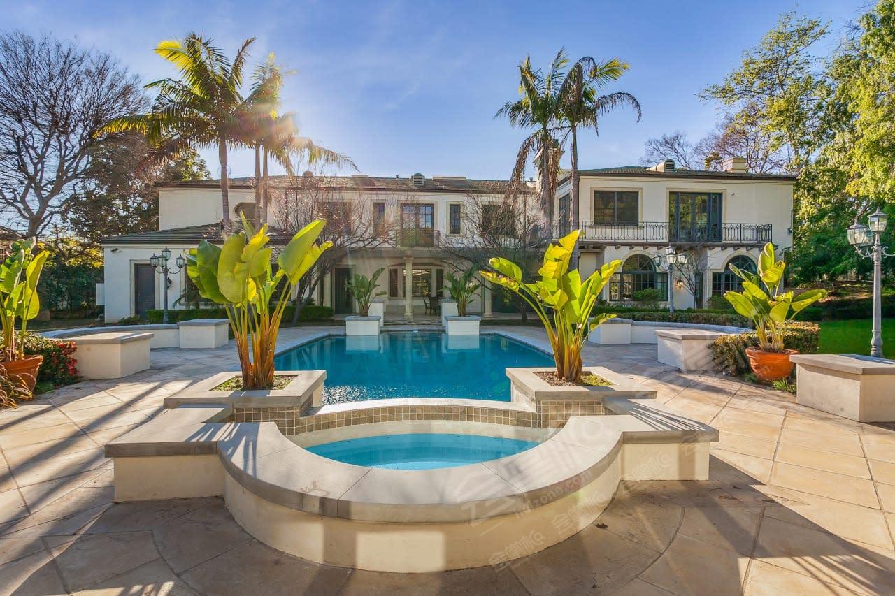 Beverly Hills Dream Estate w/Pool + Tennis