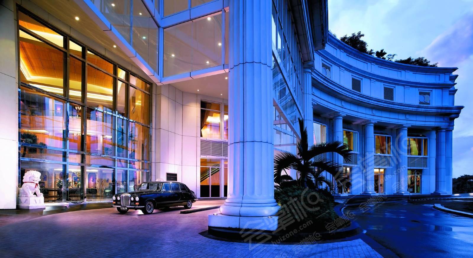 雅加达麦卡库宁冈丽思卡尔顿酒店 The Ritz-Carlton Jakarta, Mega Kuningan
