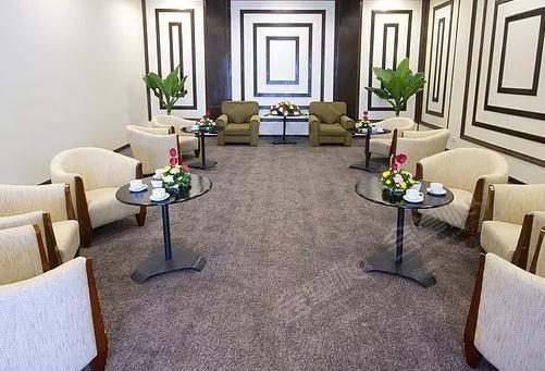 Lotus Meeting Room