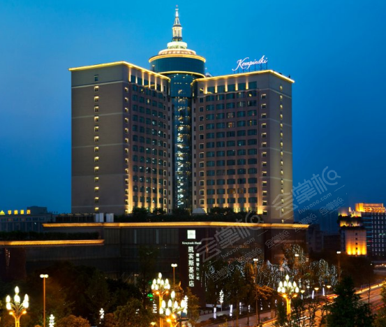 成都五星级酒店最大容纳1000人的会议场地|成都凯宾斯基饭店的价格与联系方式