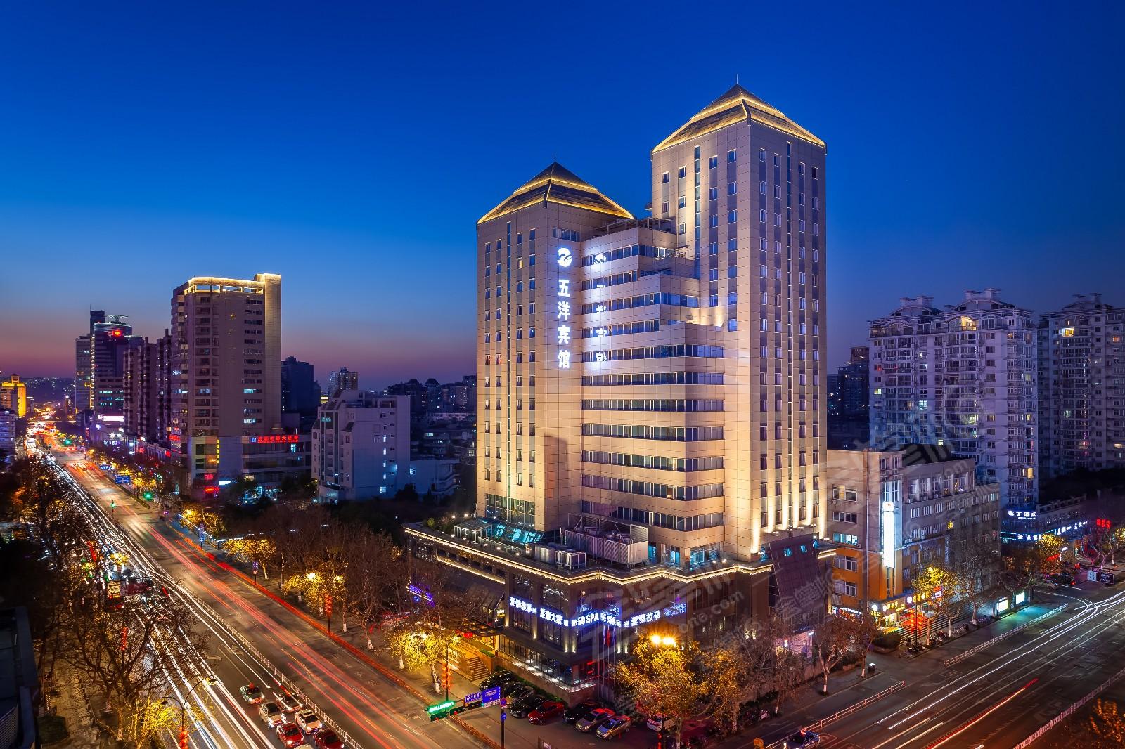 杭州四星级酒店最大容纳200人的会议场地|杭州五洋宾馆的价格与联系方式