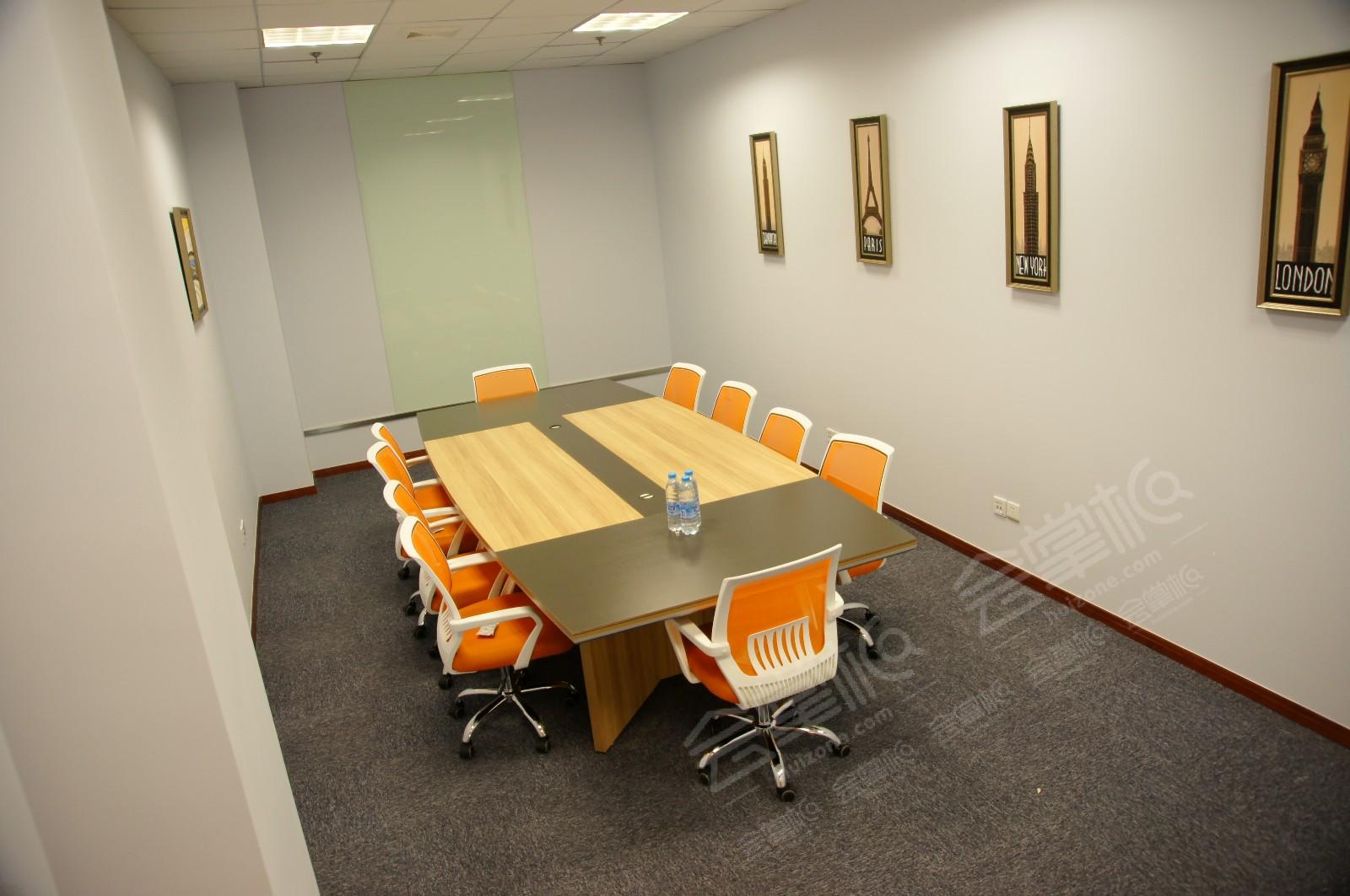 龙阳中心 - 会议室