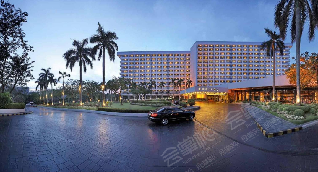马尼拉索菲特广场酒店 Sofitel Philippine Plaza Manila Hotel