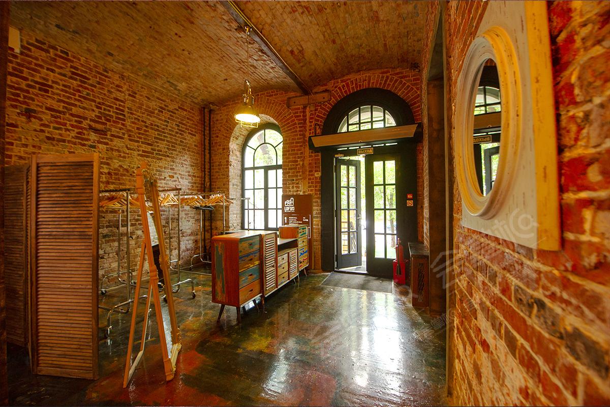 LOFT ANGELES