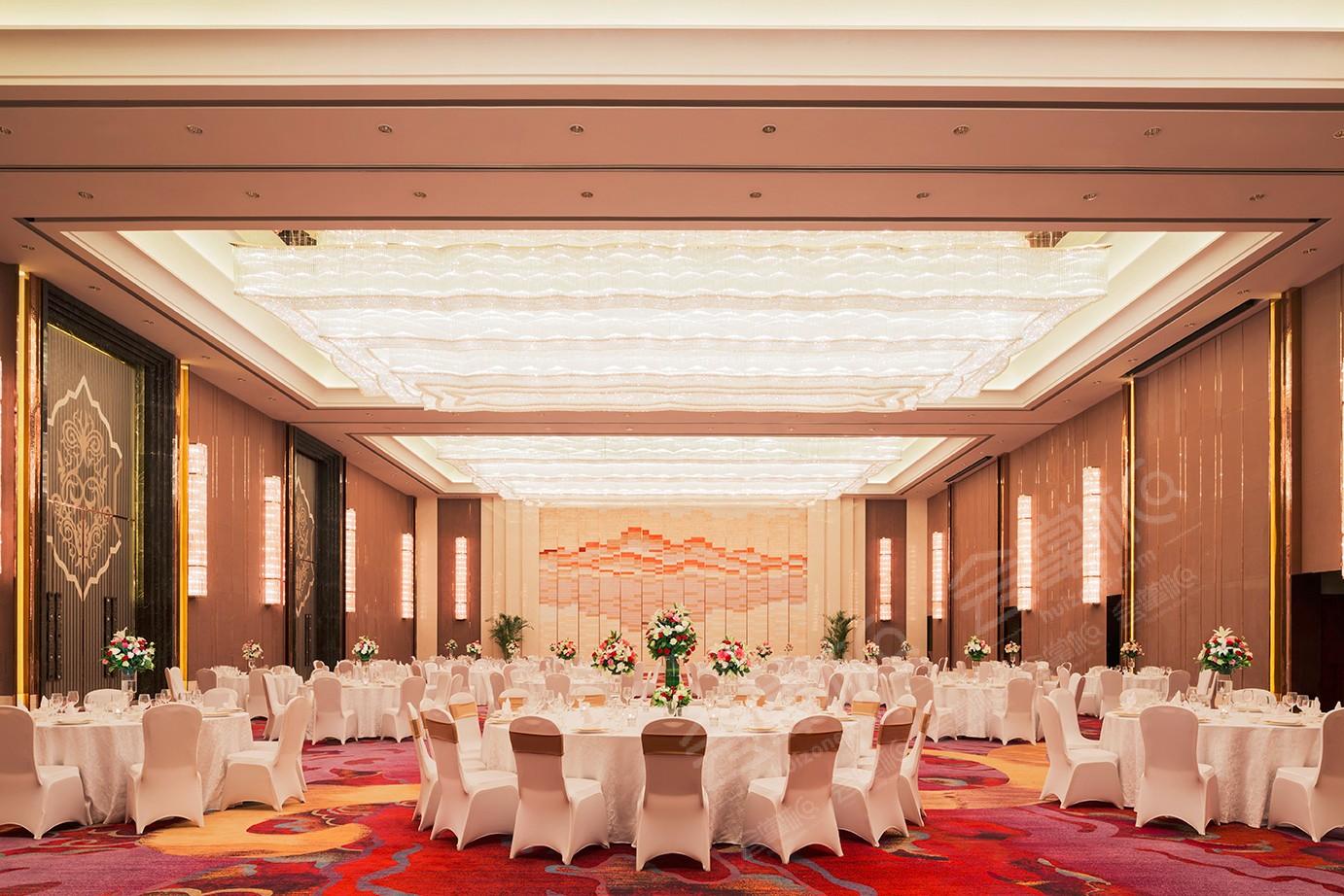 赤峰富力万达嘉华酒店图片_赤峰富力万达嘉华酒店场地布置图片/会议室